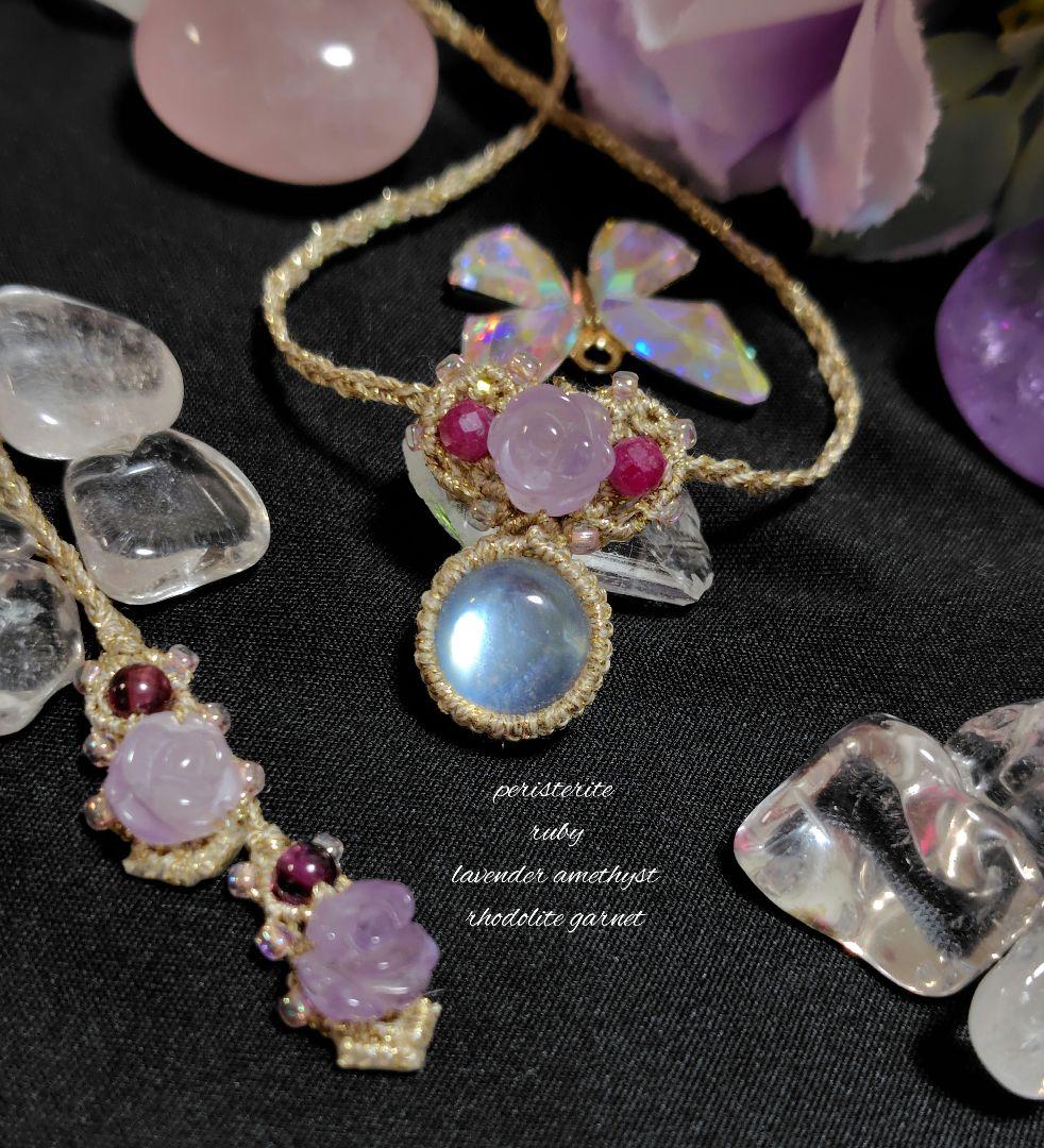 ☆シルキーシラー☆ペリステライト　マクラメ編みネックレス