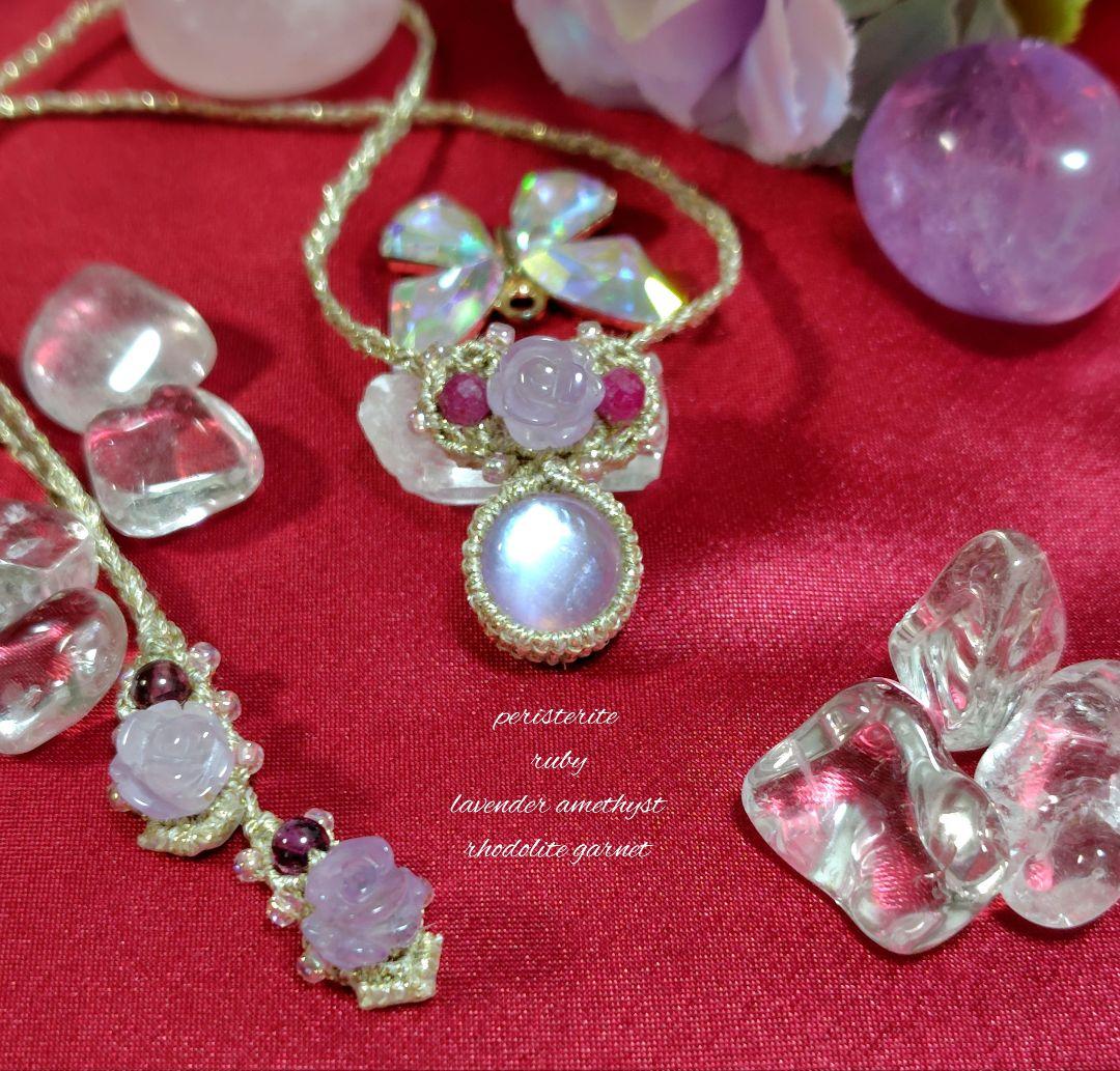 ☆シルキーシラー☆ペリステライト　マクラメ編みネックレス