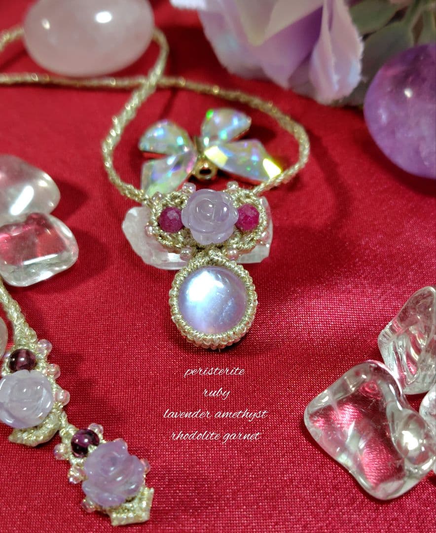 ☆シルキーシラー☆ペリステライト　マクラメ編みネックレス