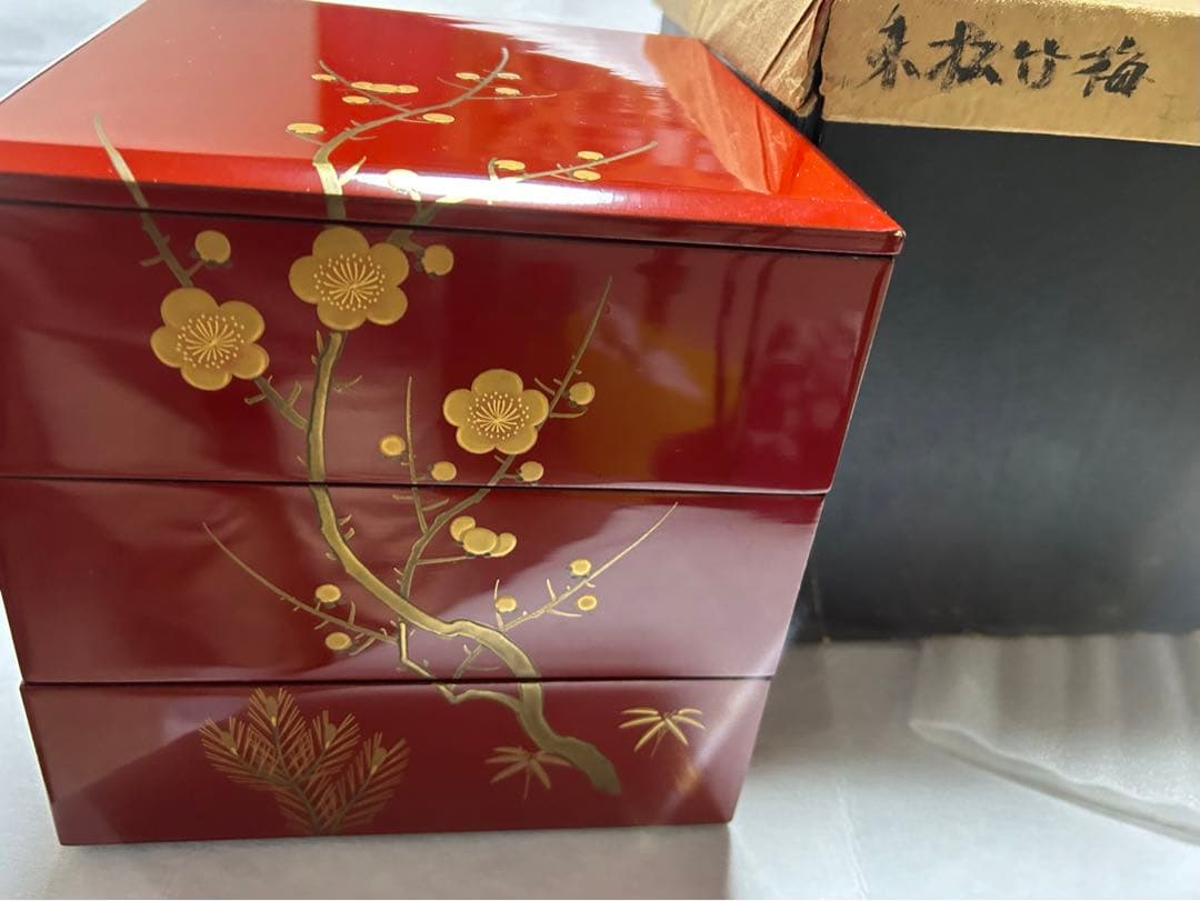 値下げ　本漆　三段　重箱