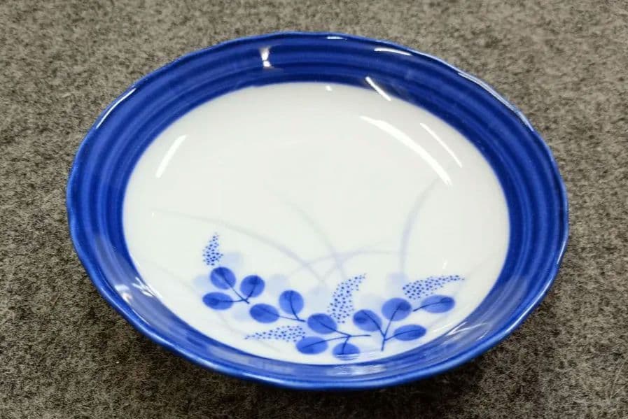 巻絵萩桔梗型3.5皿　34枚