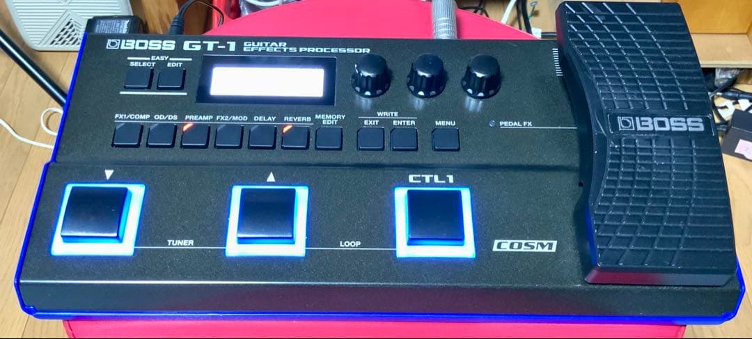 BOSS GT-1 ギターエフェクター⭐️GT1の教科書・取説・元箱付き