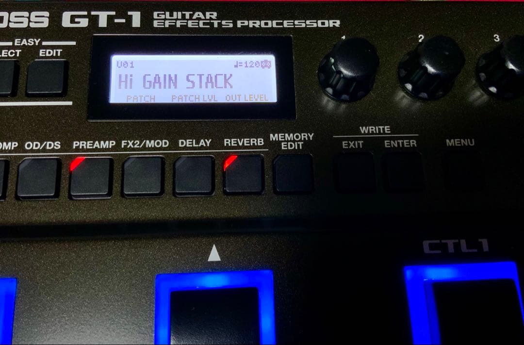 BOSS GT-1 ギターエフェクター⭐️GT1の教科書・取説・元箱付き