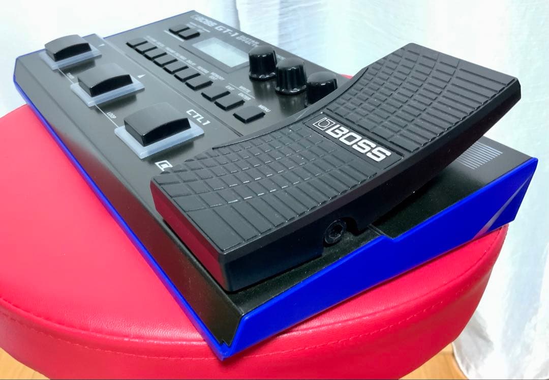 BOSS GT-1 ギターエフェクター⭐️GT1の教科書・取説・元箱付き