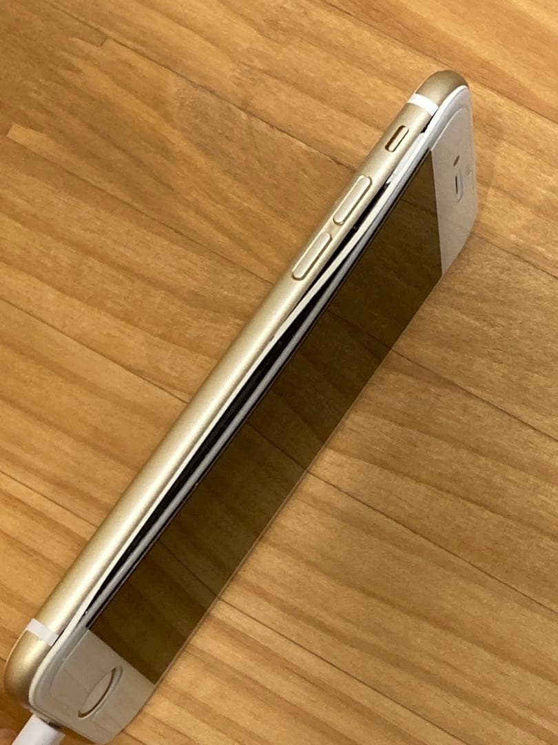 iPhone 6s ゴールド 64GB 本体