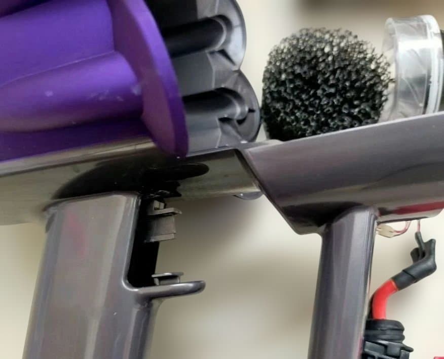 ダイソン Digital slim SV18 洗浄清掃済