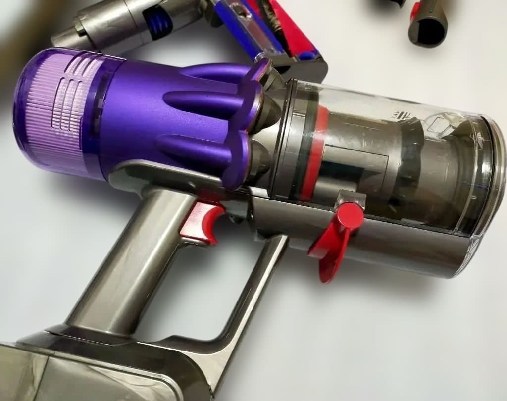 ダイソン Digital slim SV18 洗浄清掃済