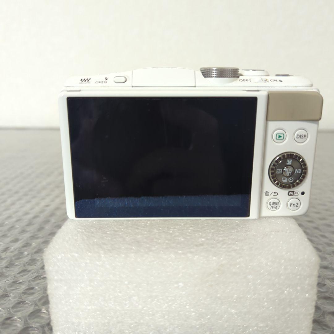 【ジャンク】LUMIX DMC-GF6 ホワイト　本体のみ