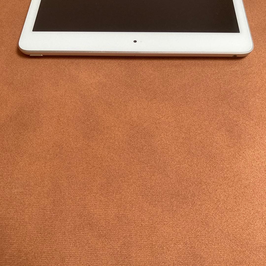 2【早い者勝ち】電池ほぼ新品☆iPad7 第7世代 32GB WIFIモデル☆