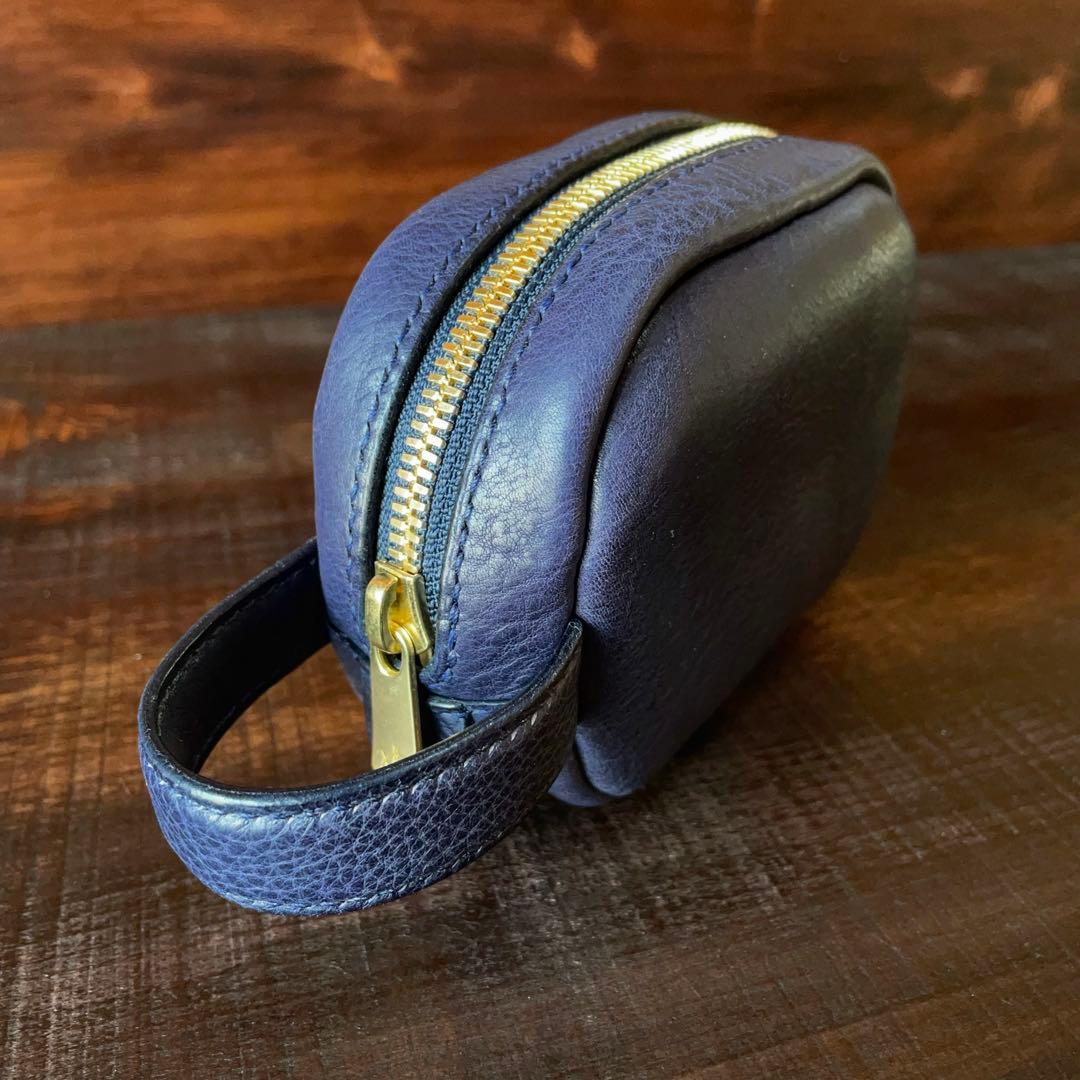 《ボックス型》レザーポーチ（Navy）