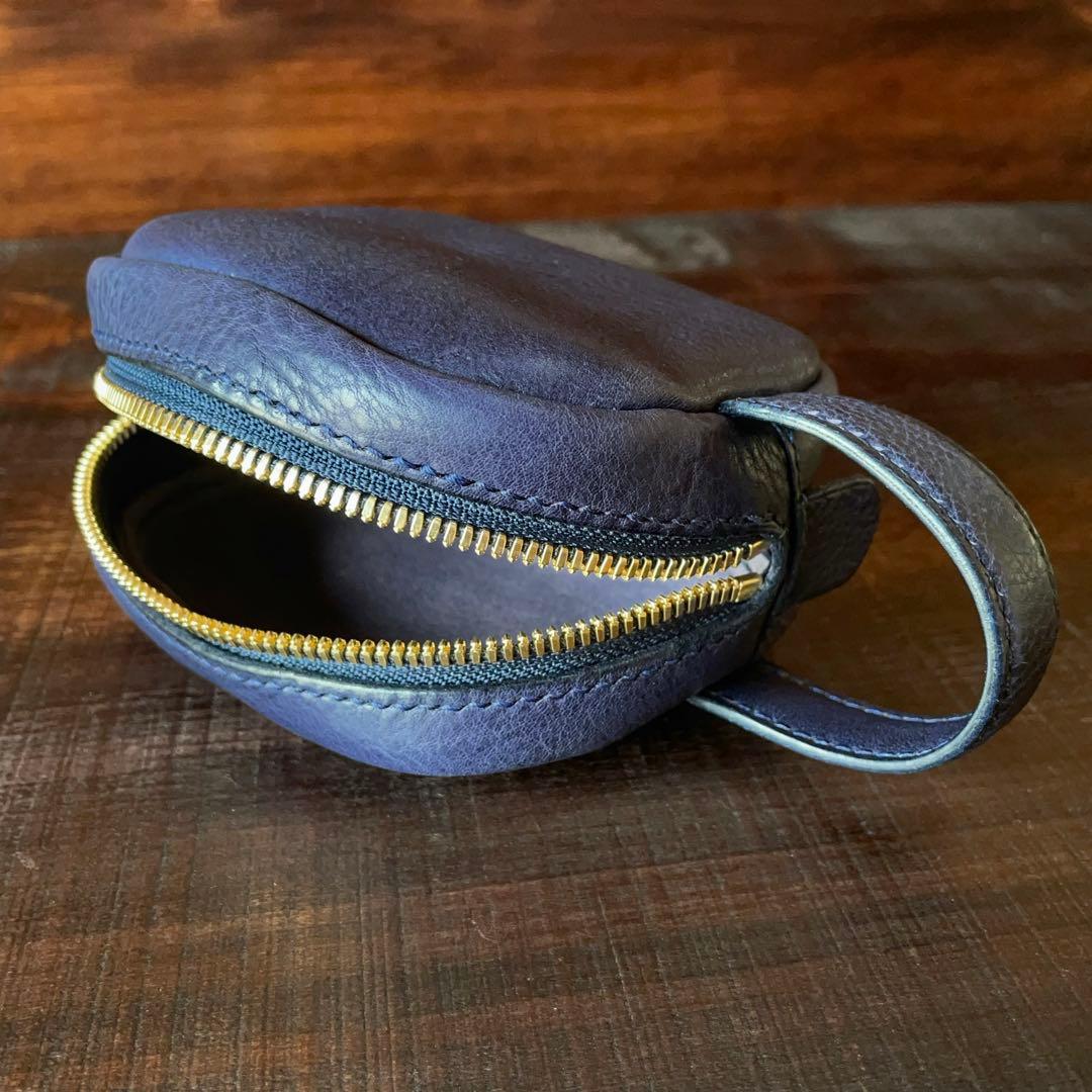 《ボックス型》レザーポーチ（Navy）