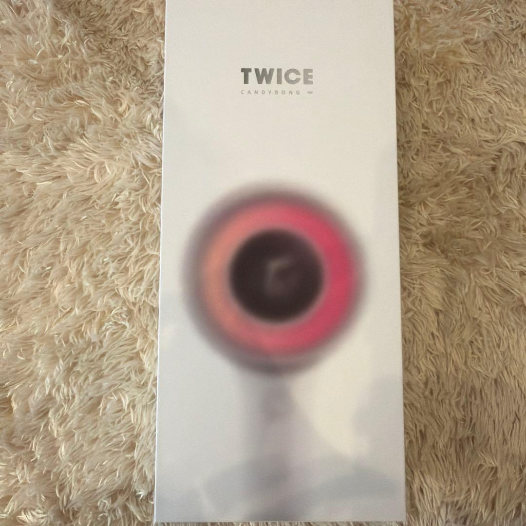 TWICE ペンライト CANDYBONG∞ 公式ファンクラブ特典ピンバッジ付き
