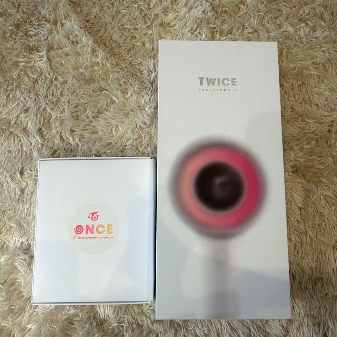TWICE ペンライト CANDYBONG∞ 公式ファンクラブ特典ピンバッジ付き