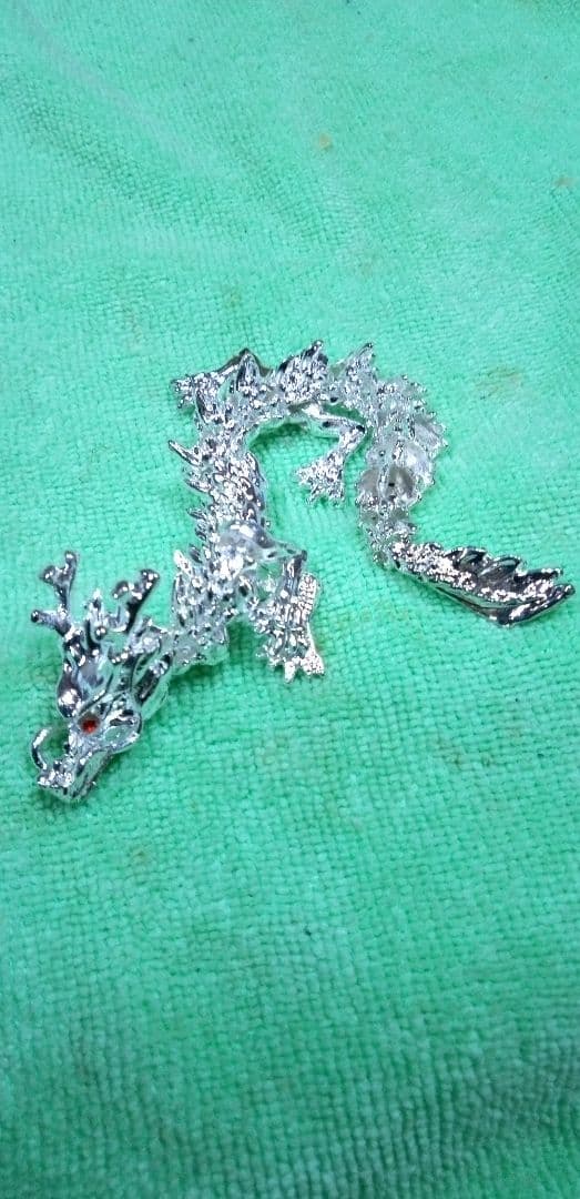 金運、開運、銀龍昇り龍可動式シルバードラゴン（未使用）