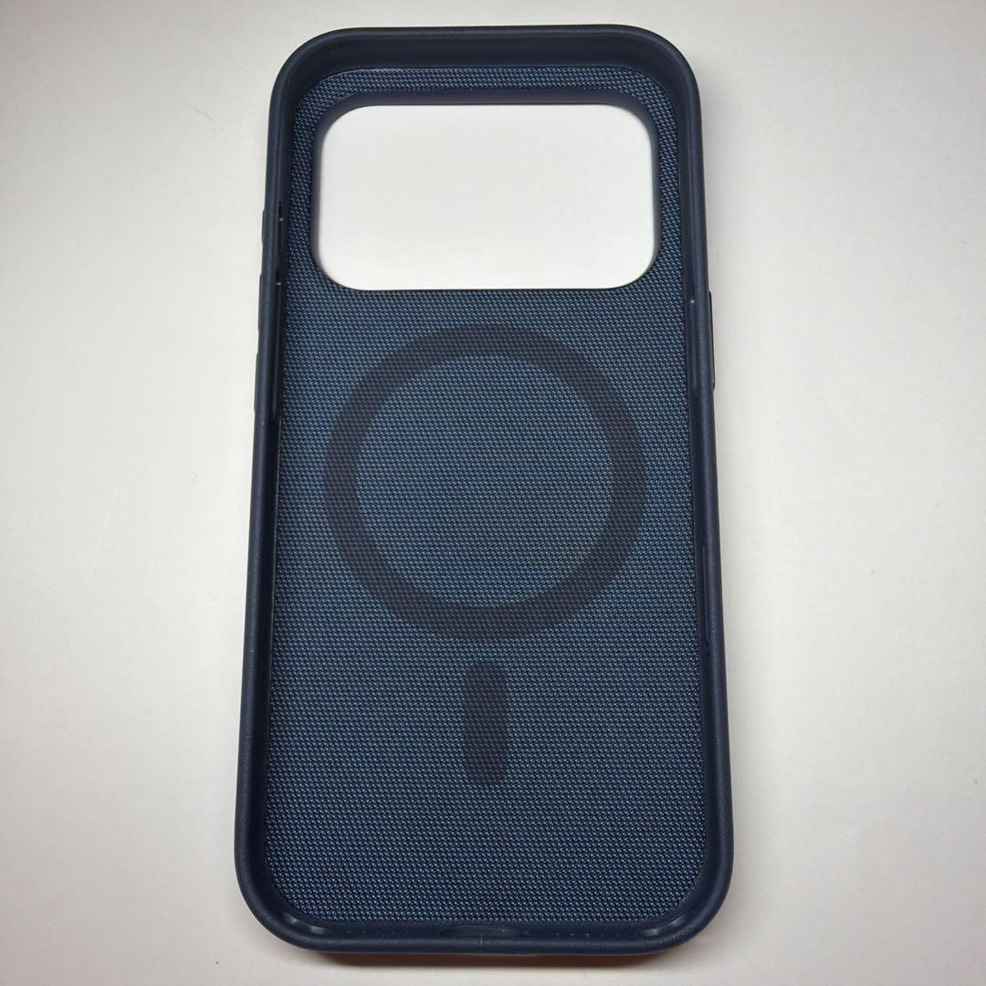 iPhone17pro用Apple純正テックウーブンケース　ブルー
