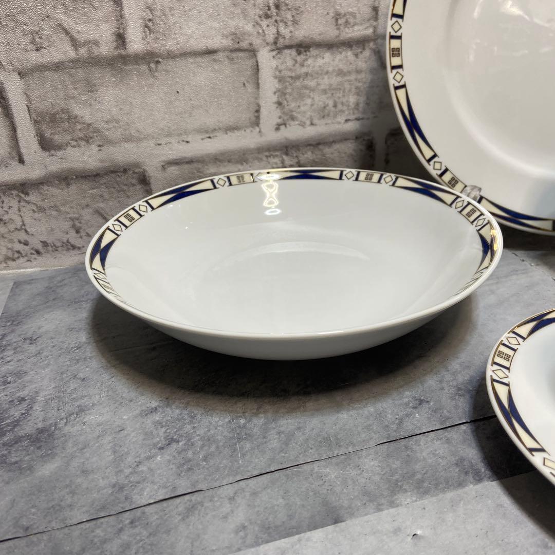 未使用⭐️GIVENCHY ジバンシー　プレートセット　25点