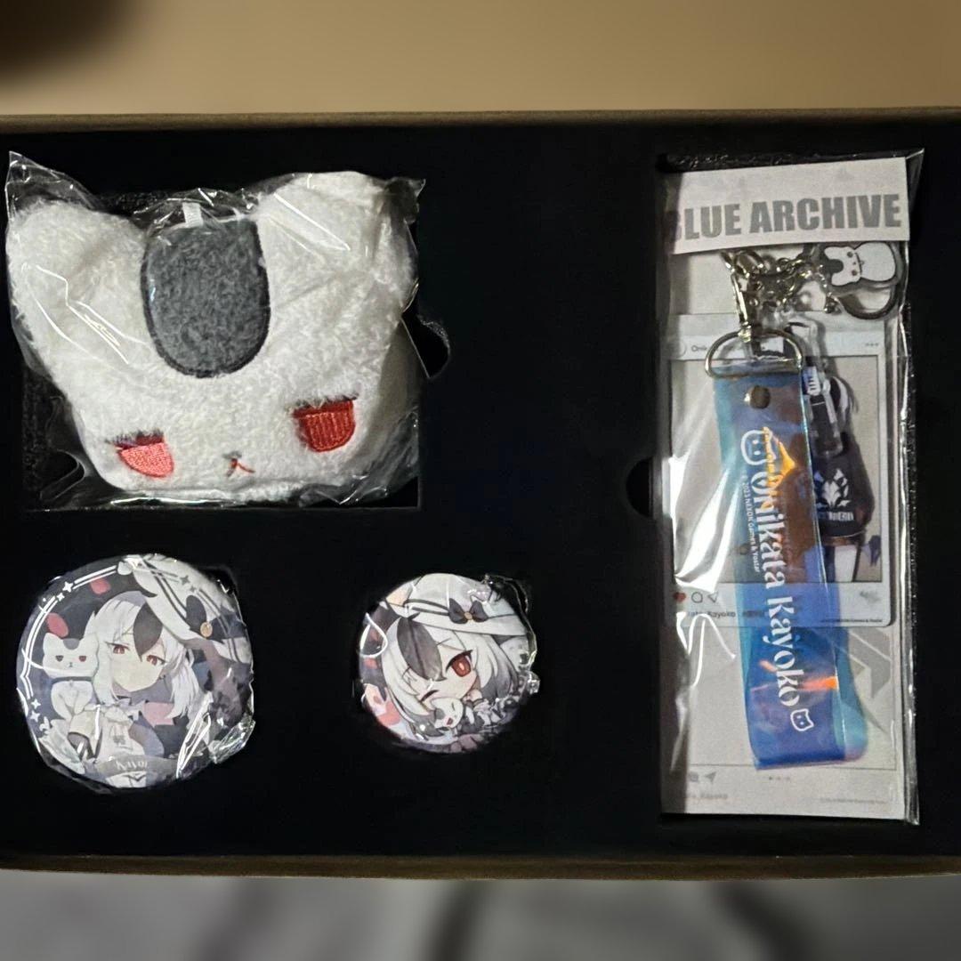 「公式　中国限定」ブルーアーカイブ　カヨコ　ボックス