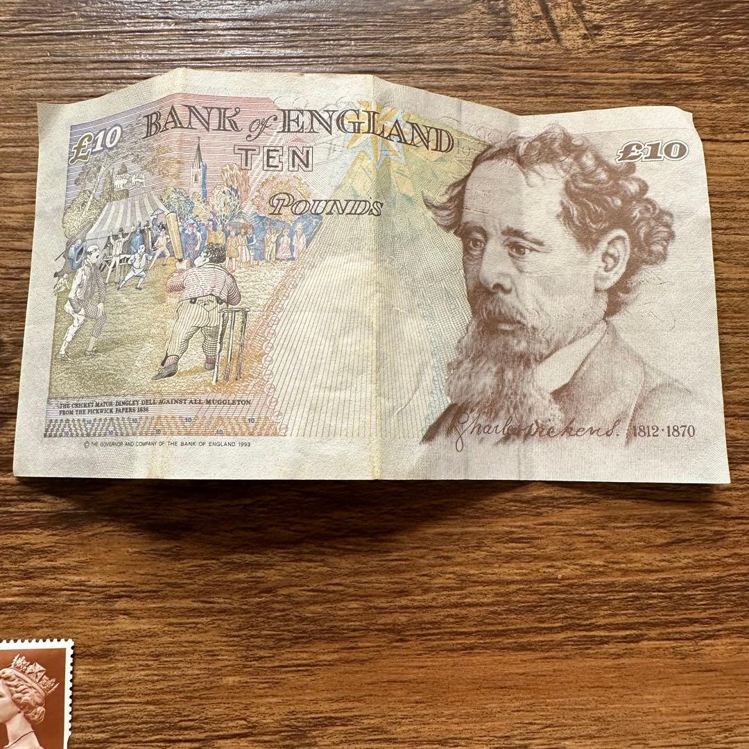 エリザベス女王　　紙幣　切手