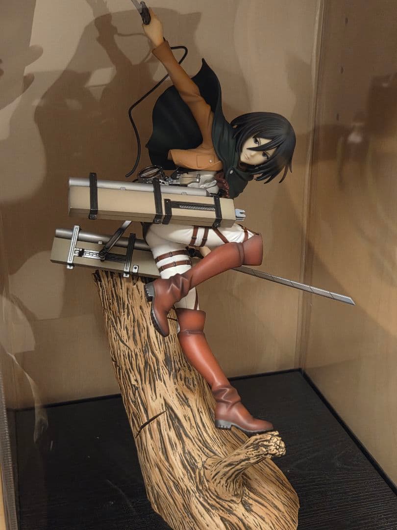 ARTFX J 進撃の巨人 ミカサ　破損有り