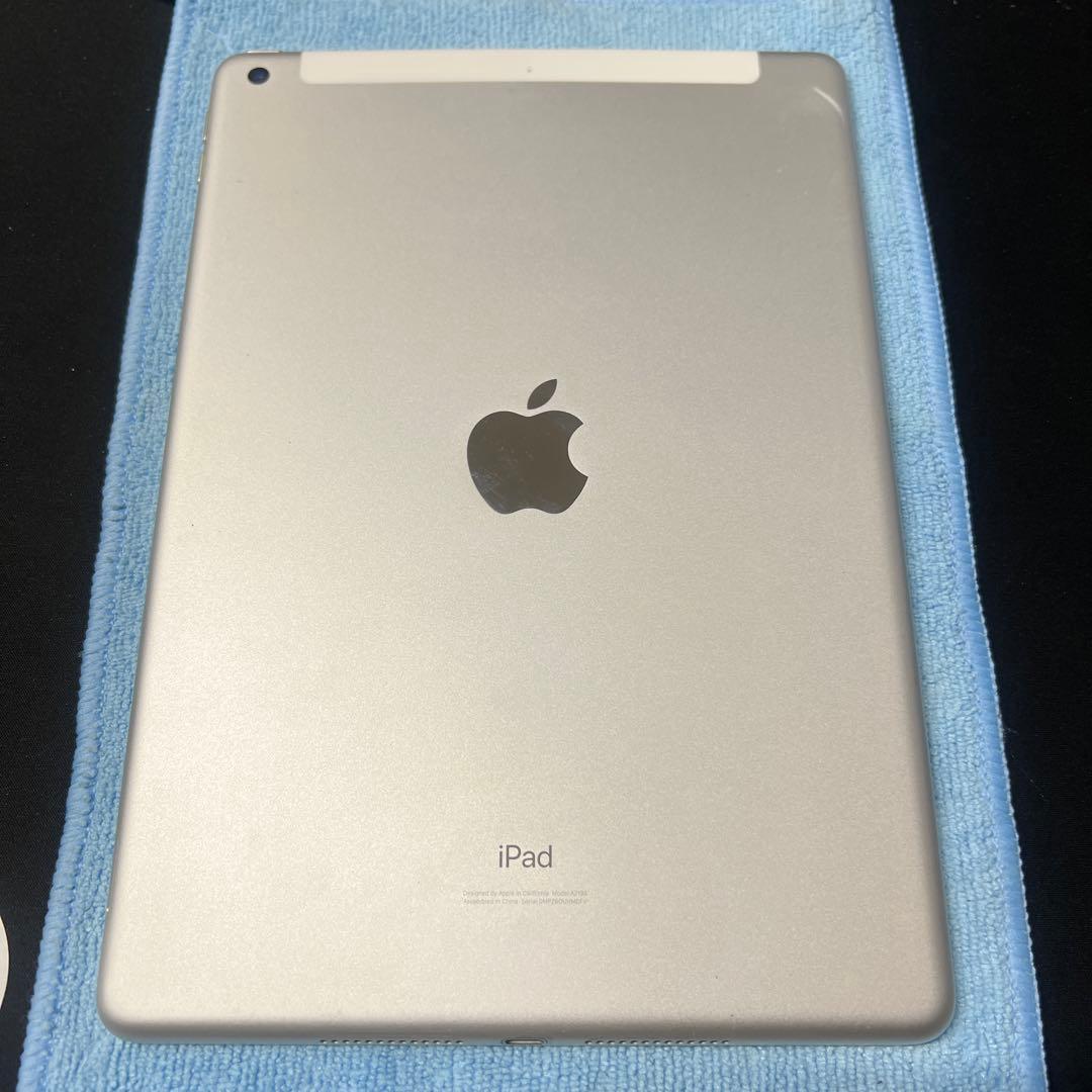 Apple iPad (第7世代) シルバー 32GB 本体