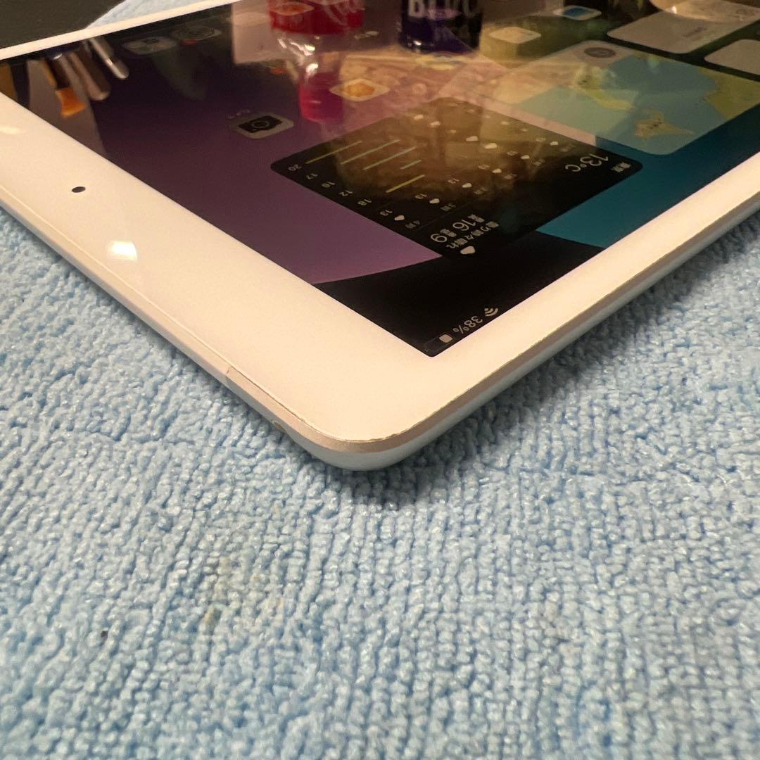 Apple iPad (第7世代) シルバー 32GB 本体