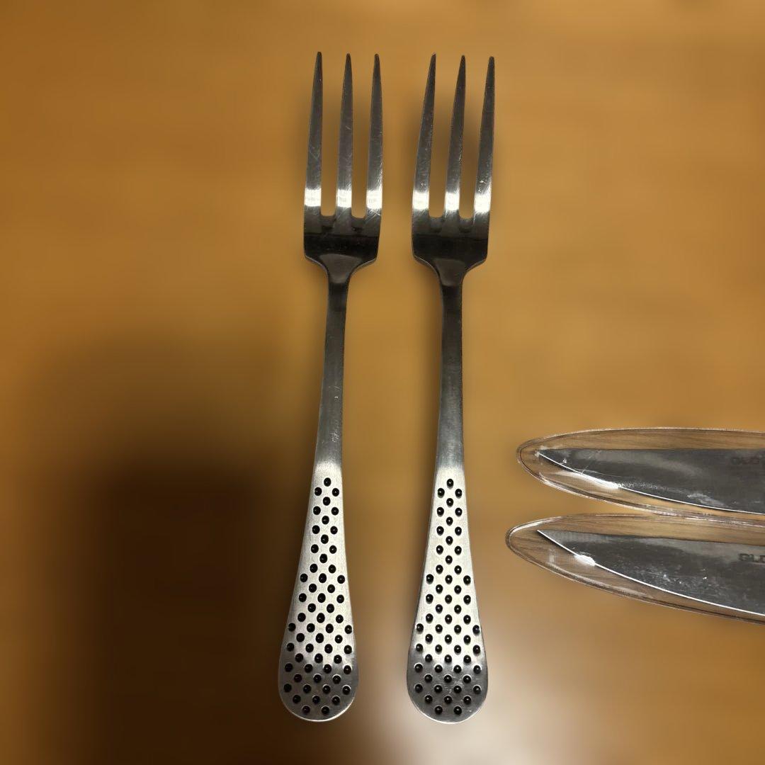 GLOBAL ステーキナイフ＆フォークセット オールステンレス 2組セット