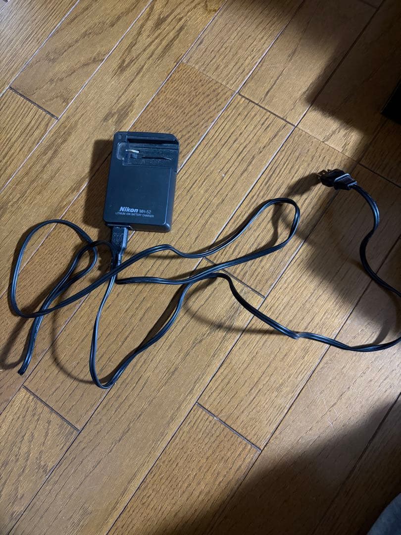 Nikon COOLPIX 5000 デジタルカメラ