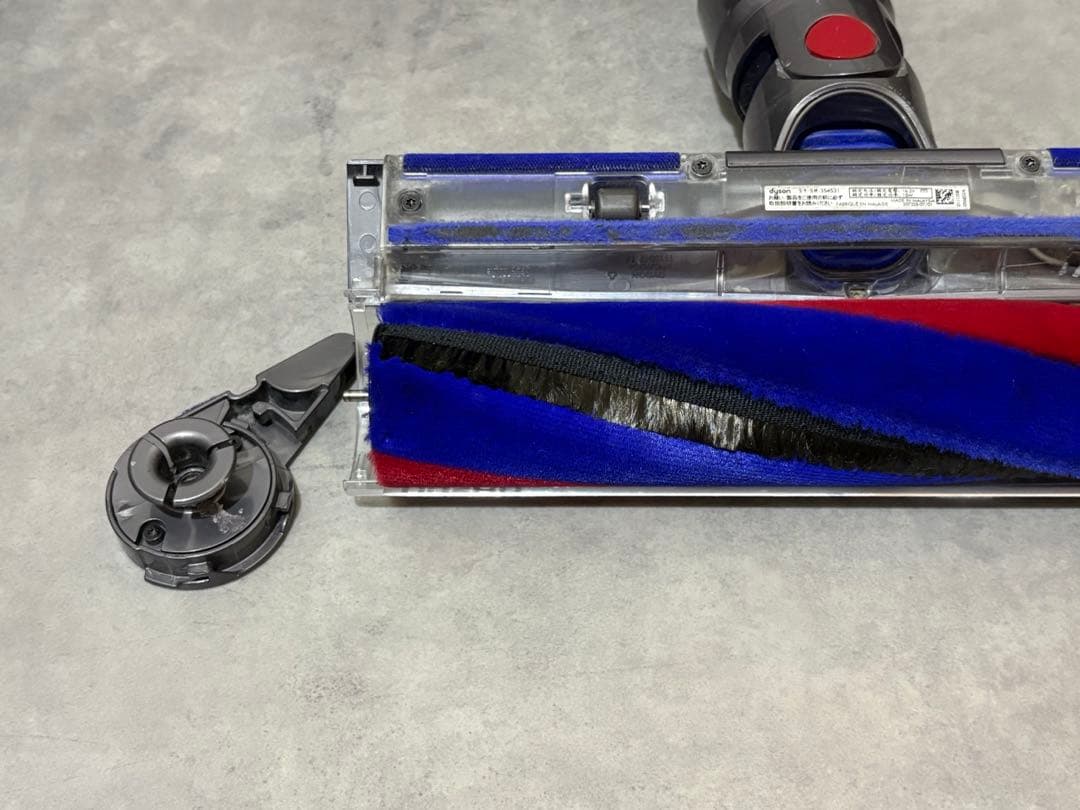 Dyson V8 Slim Fluffy+ サイクロン式 コードレス掃除機