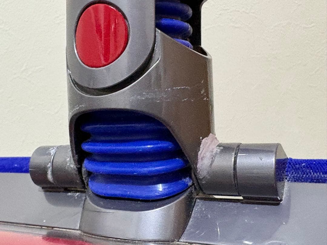 Dyson V8 Slim Fluffy+ サイクロン式 コードレス掃除機