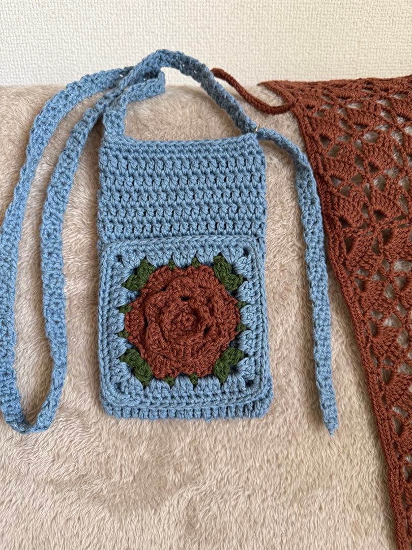 かぎ針編みスマホショルダーバッグとショールセット