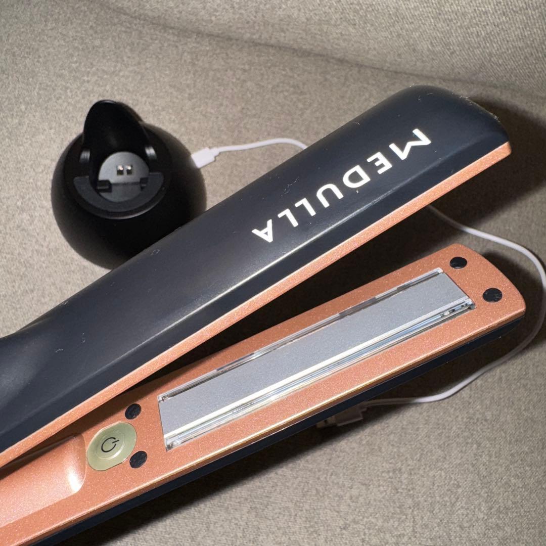 MEGULLA USB充電式超音波ヘアアイロン