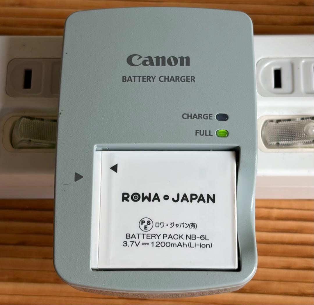 Canon IXY Digital 930 IS ゴールド