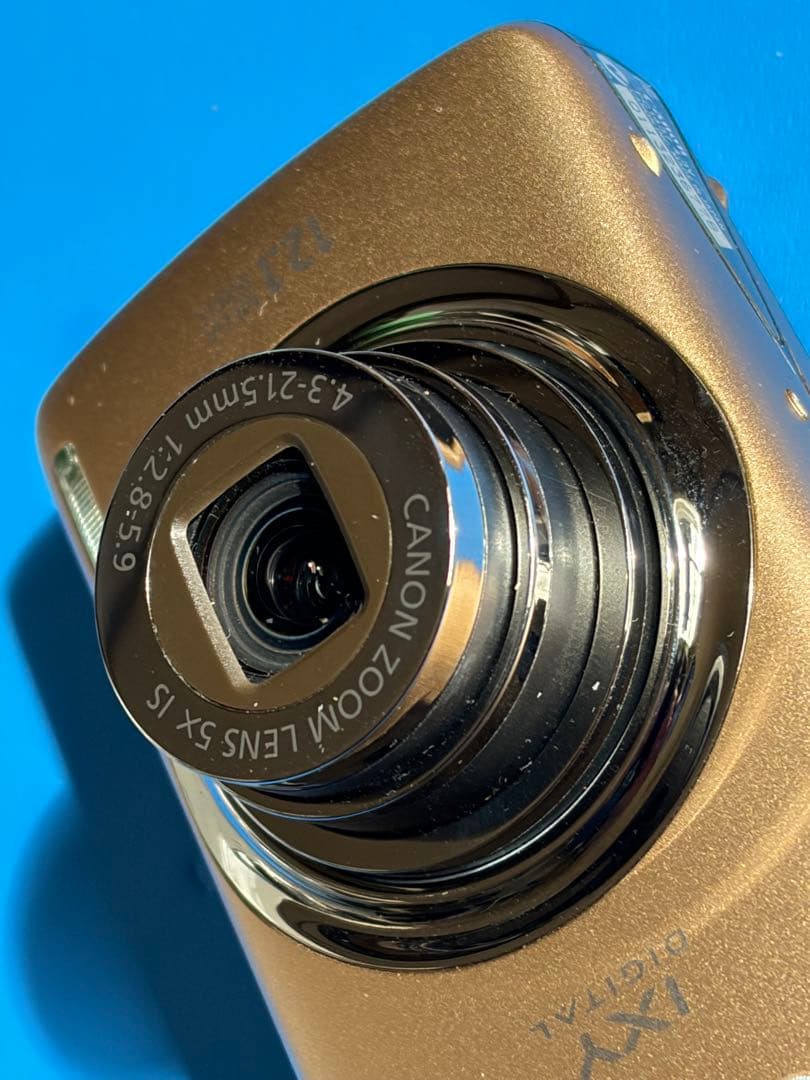 Canon IXY Digital 930 IS ゴールド