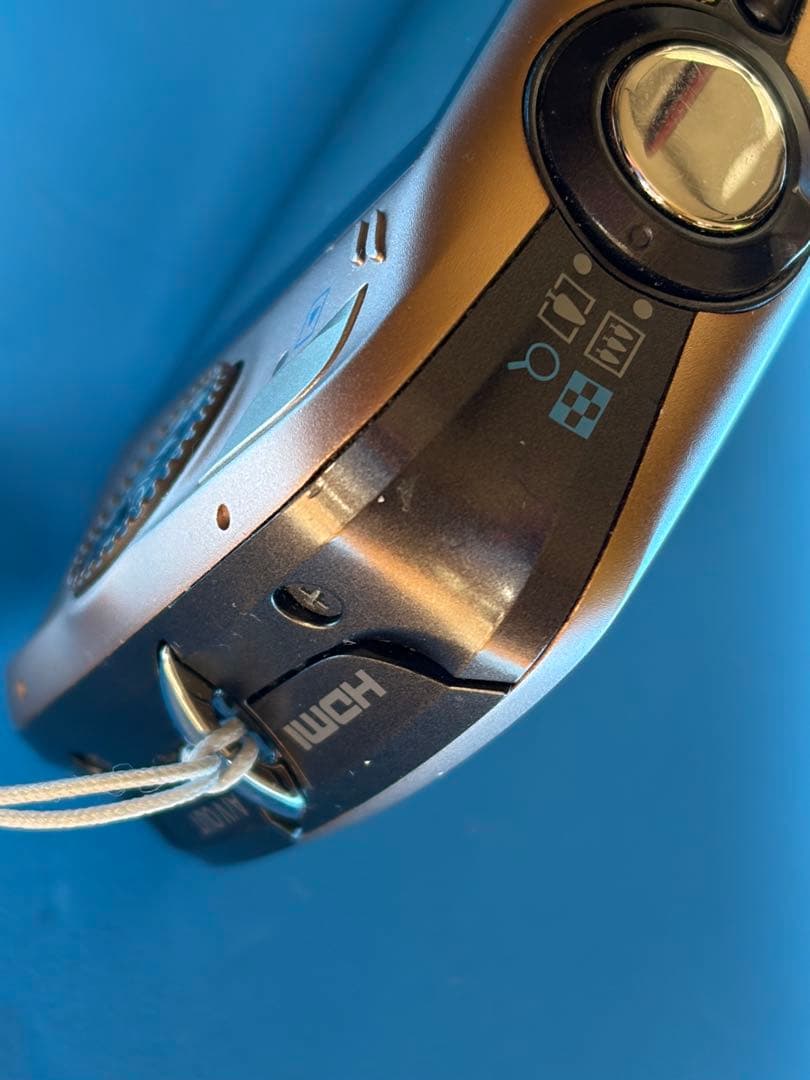 Canon IXY Digital 930 IS ゴールド