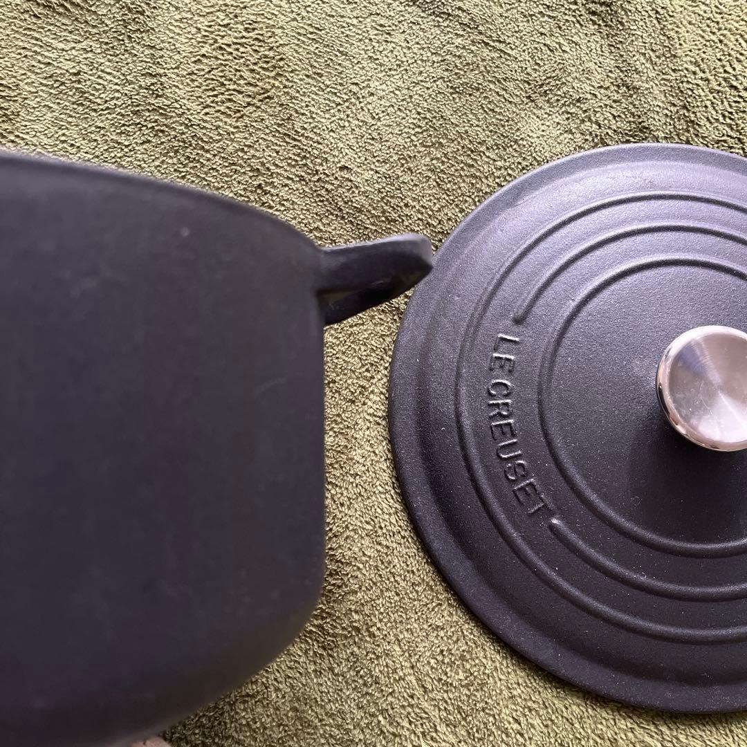 LE CREUSET 鋳鉄鍋 24cm 黒