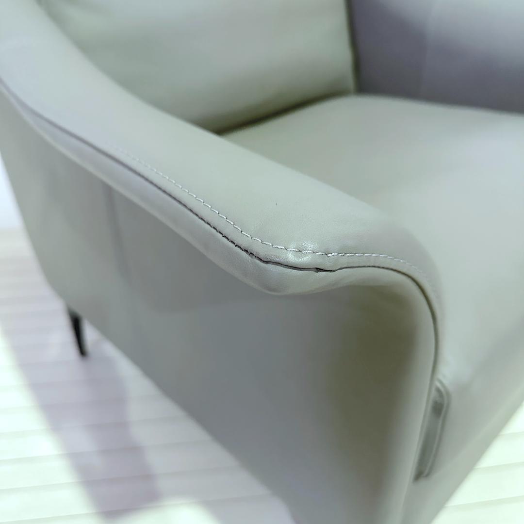 DUVIVIER　デュヴィヴィエ　MERCHIOR　1人掛ソファ　本革　120万