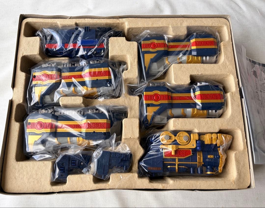 DX トラベリオン 魔法鉄神 マジレンジャー 未使用保管品 バンダイ