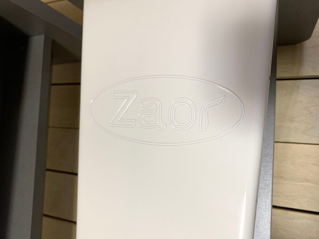 ぽんでりんぐ　zaor スピーカースタンド　白