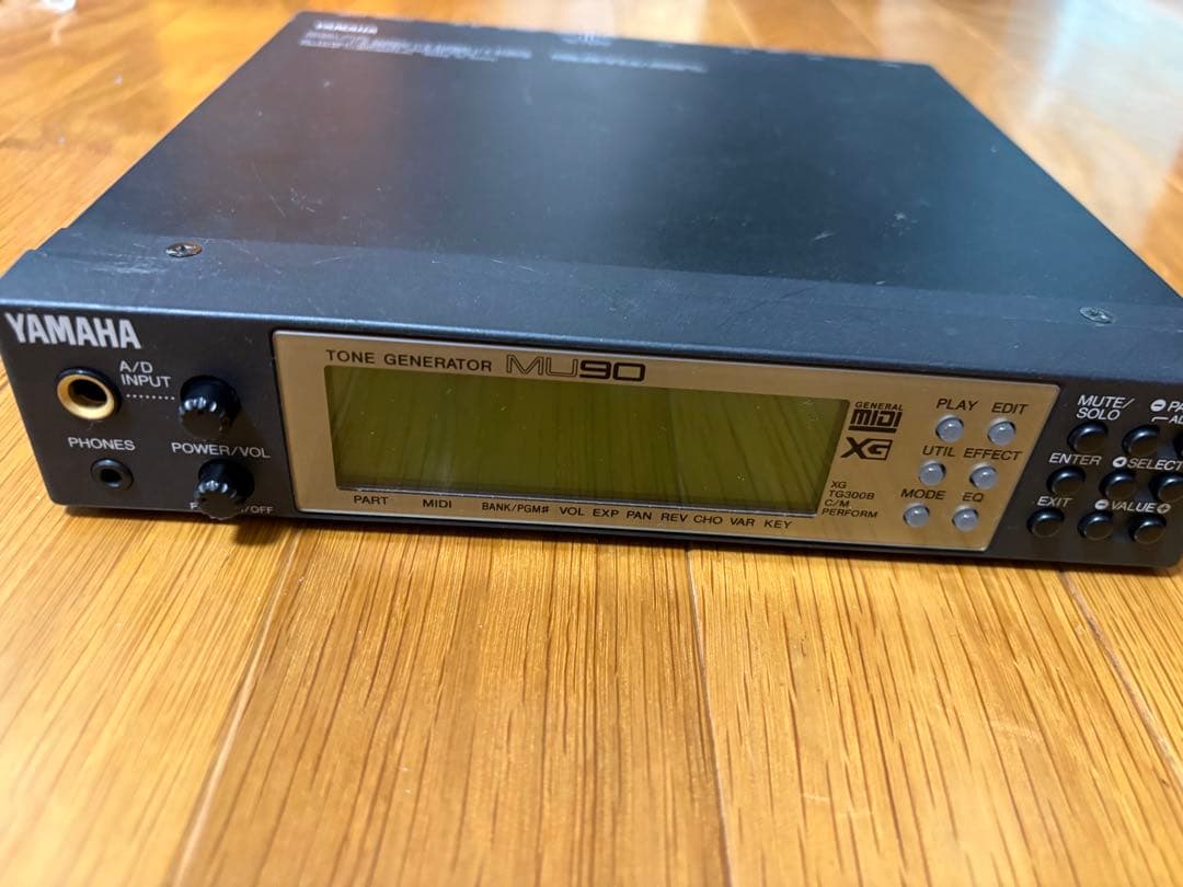 YAMAHA MU90 トーンジェネレーター
