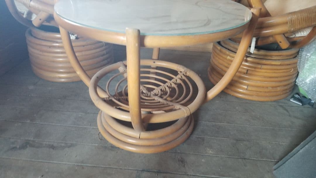 ヴィンテージ・希少★回転ハイチェア2脚　ガラステーブル 3点セット 籐　引取