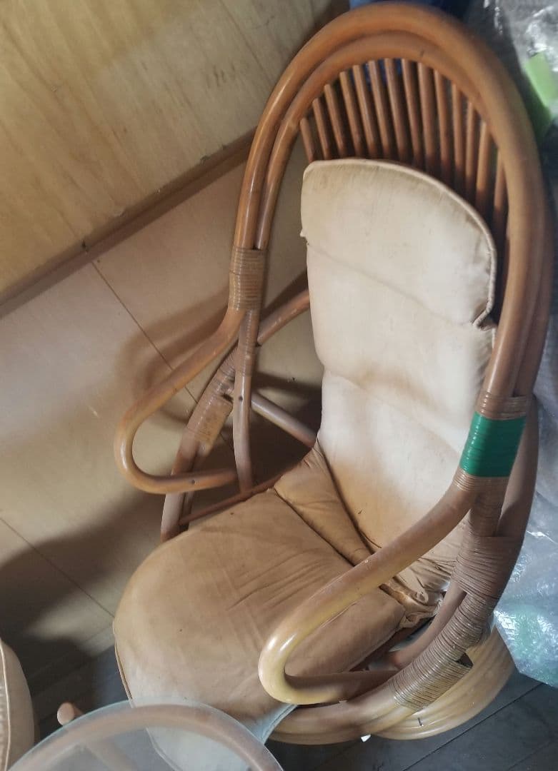 ヴィンテージ・希少★回転ハイチェア2脚　ガラステーブル 3点セット 籐　引取