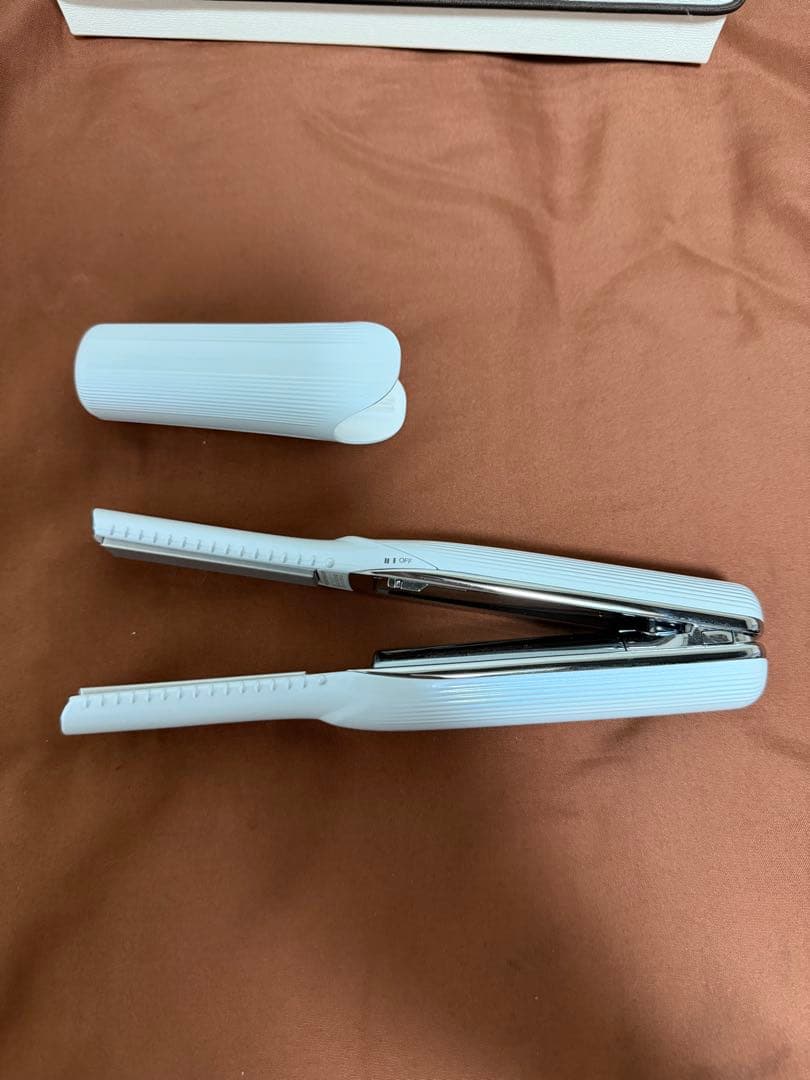 ReFa フィンガーアイロン