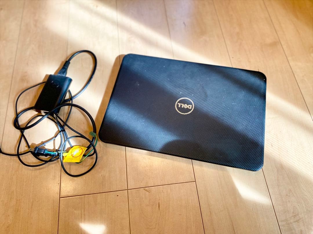 DELL ノートPC dell inspiron 3521