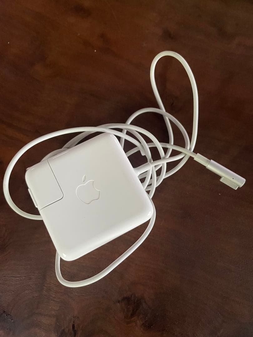 【値引き可能】Macbook Air Late 2010 13-inch