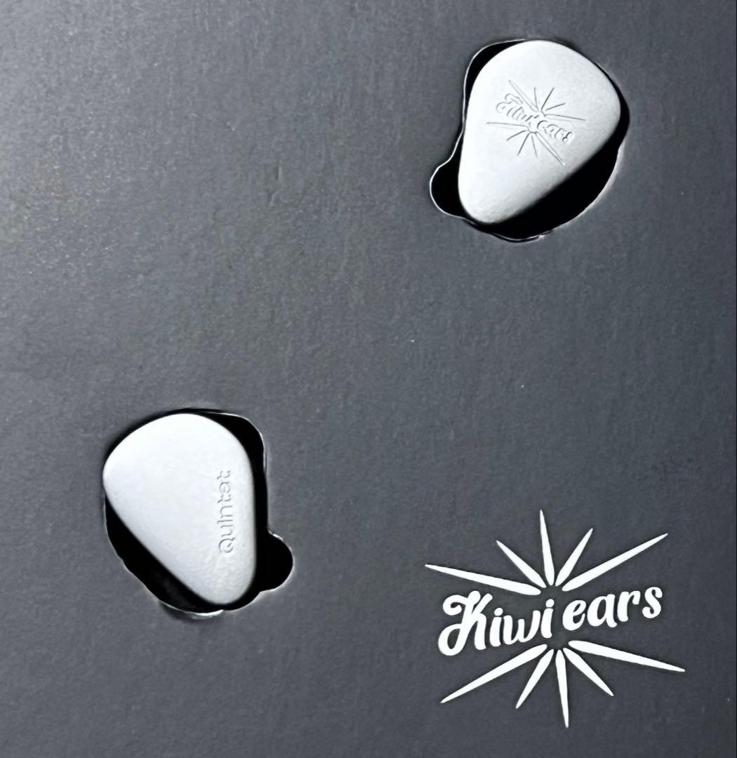 イヤホン Kiwi Ears Quintet + JSHiFi-VENUS 4.4mm