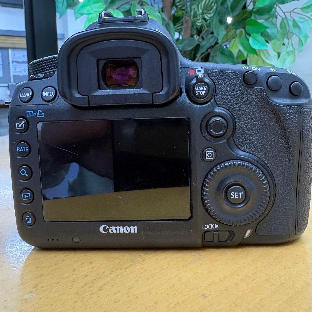 【中古品】Canon EOS 5D Mark III