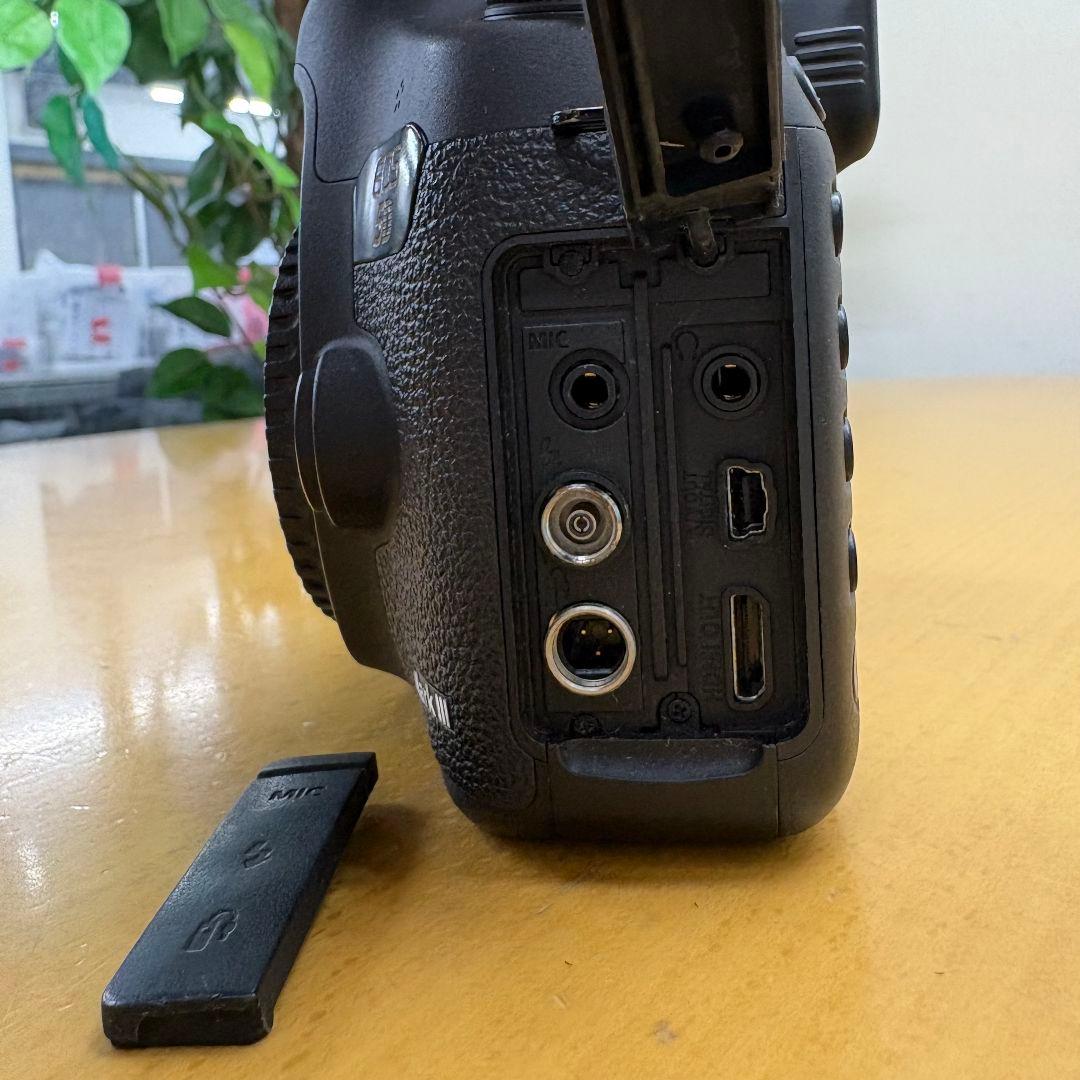 【中古品】Canon EOS 5D Mark III