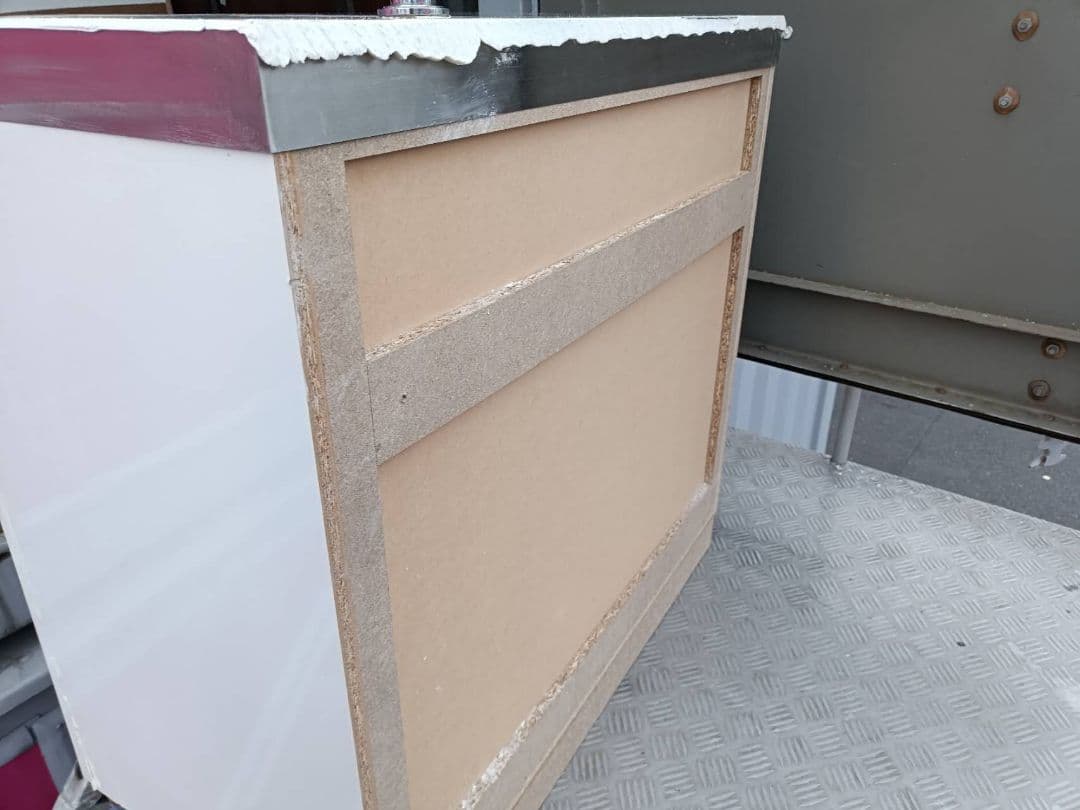 ステンレススチールキッチンカウンター　コトーネコンパクトキッチン