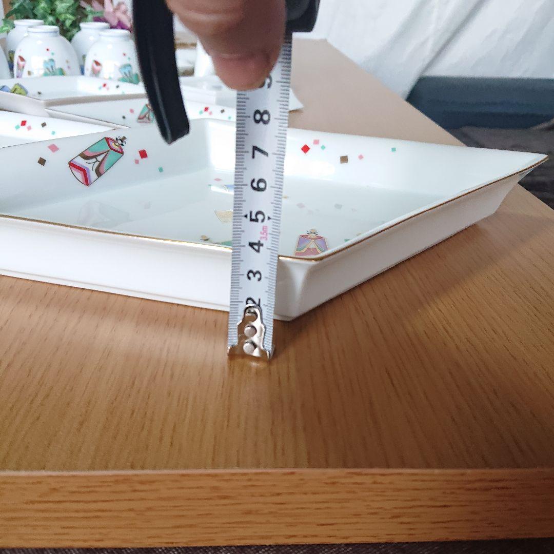 新品未使用品【庫山窯】前畑陶器、ひな祭り食器１２点セット、湯飲み、急須