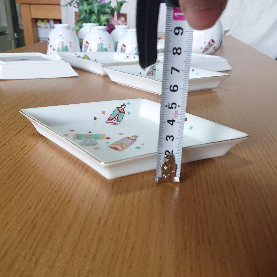 新品未使用品【庫山窯】前畑陶器、ひな祭り食器１２点セット、湯飲み、急須